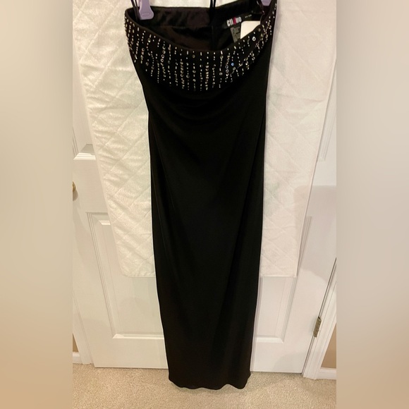 NWT strapless Black Dress with sequins across bust - Picture 2 of 7